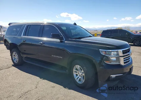 2020 Chevrolet Suburban C1500 Ls z USA, uszkodzony, nr VIN 1GNSCGKC8LR291919